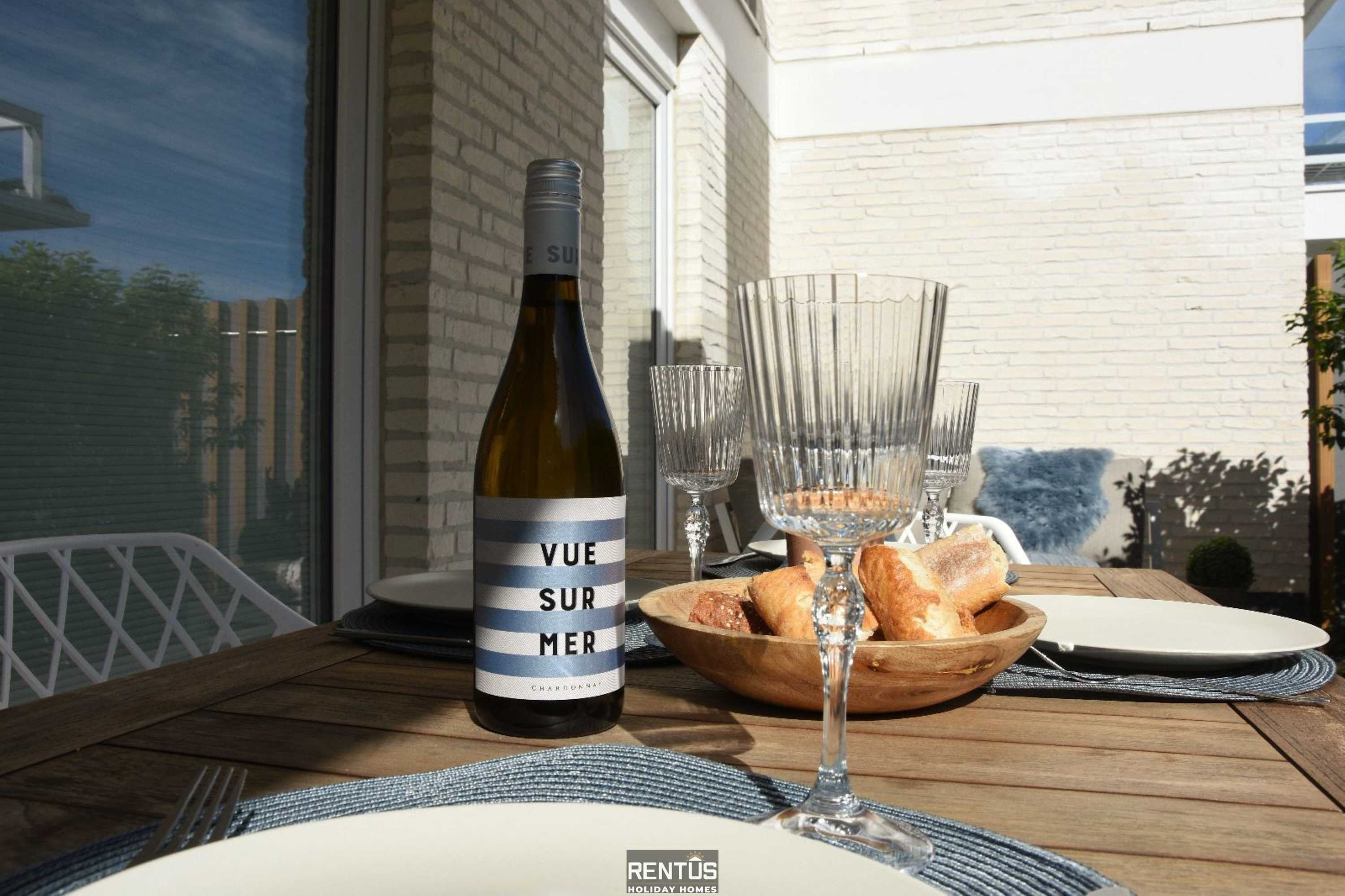 Port orion - Brand new ground floor flat with pool